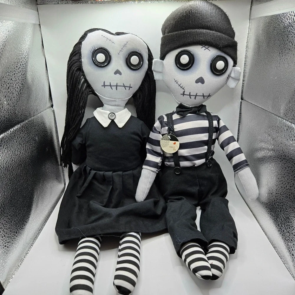 Debi Lilly Halloween Zombie Couple Wednesday‎ Doll Black White Spooky